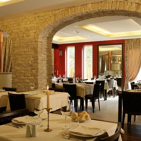 Albergo Ristorante Marcheno Esterno foto